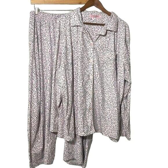 White Mark Pajama Set Pink Cheetah 3X - Picture 1 of 12